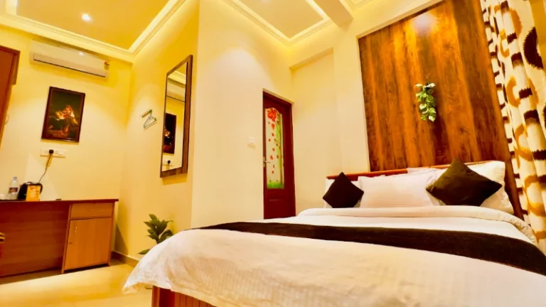 Royal Deluxe Budget Room